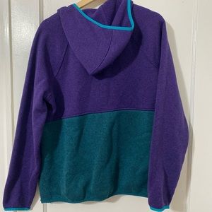 Llbean hooded fleece with pocket